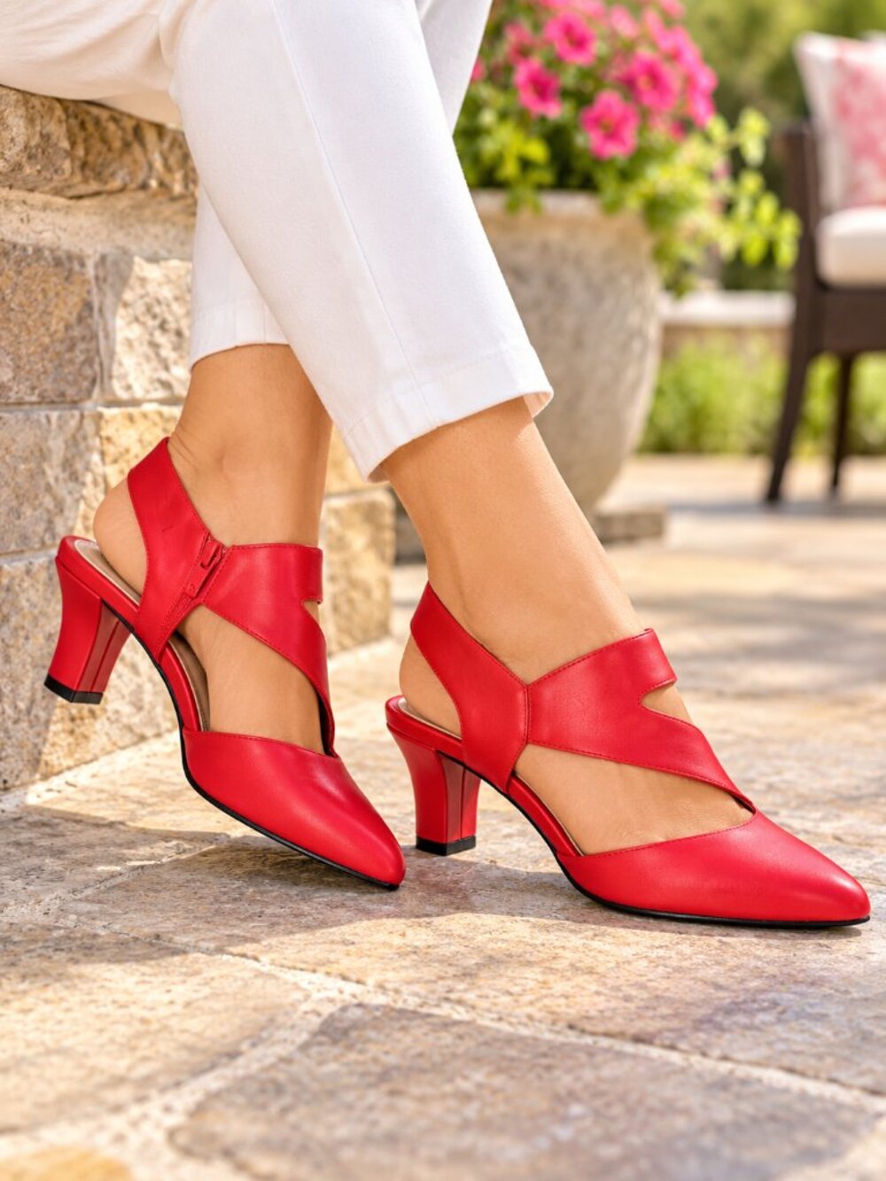 β€οΈ Easy Street Venue Asymmetrical Pumps β Red β Size 10M